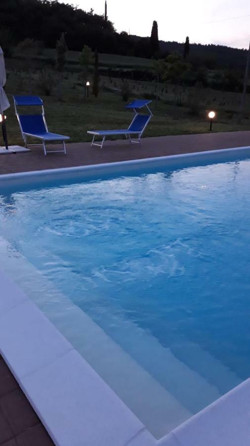 Вилла Agriturismo Vista Sole Mercatale  Экстерьер фото